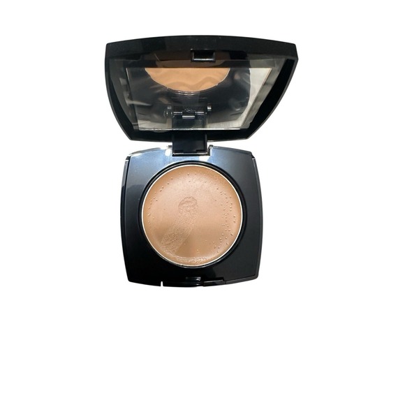 Avon ~ True Color ~ Flawless Cream to Powder Foundation ~ Medium Beige ~Read - Picture 2 of 2